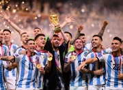 开云下载-包含阿根廷足球超级联赛开局即热嘉年华式精彩呈现的词条