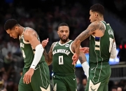 开云体育-雄鹿B队翻盘雄鹿，杰伦·布朗一己之力扛起全队的简单介绍