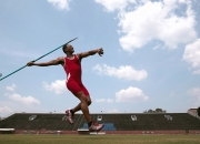 开云体育中国官网-战术革新与跨界统治，勒沃库森的铁血棋盘与萨卡的极速舞台