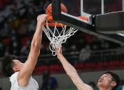 开云在线直播-湖北男篮艰苦拼搏，打破险局成功保持领先的简单介绍