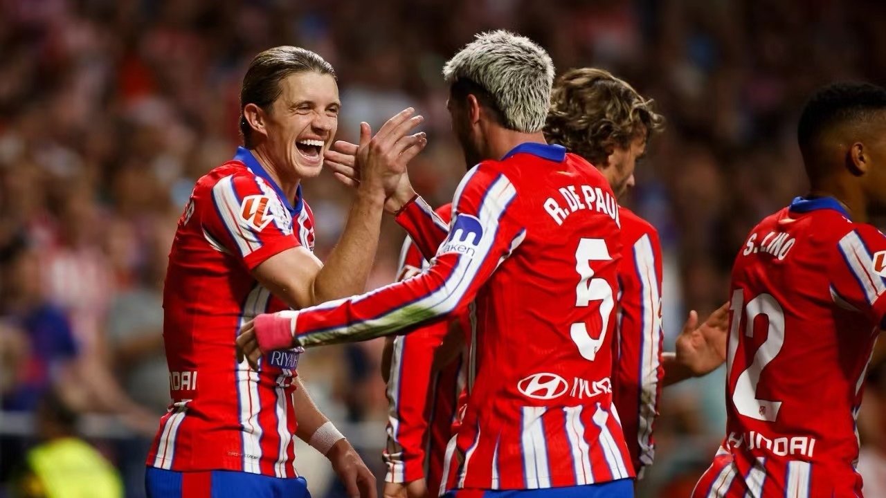 里尔队技艺高超,带领球队取胜 里尔队技艺高超,带领球队取胜