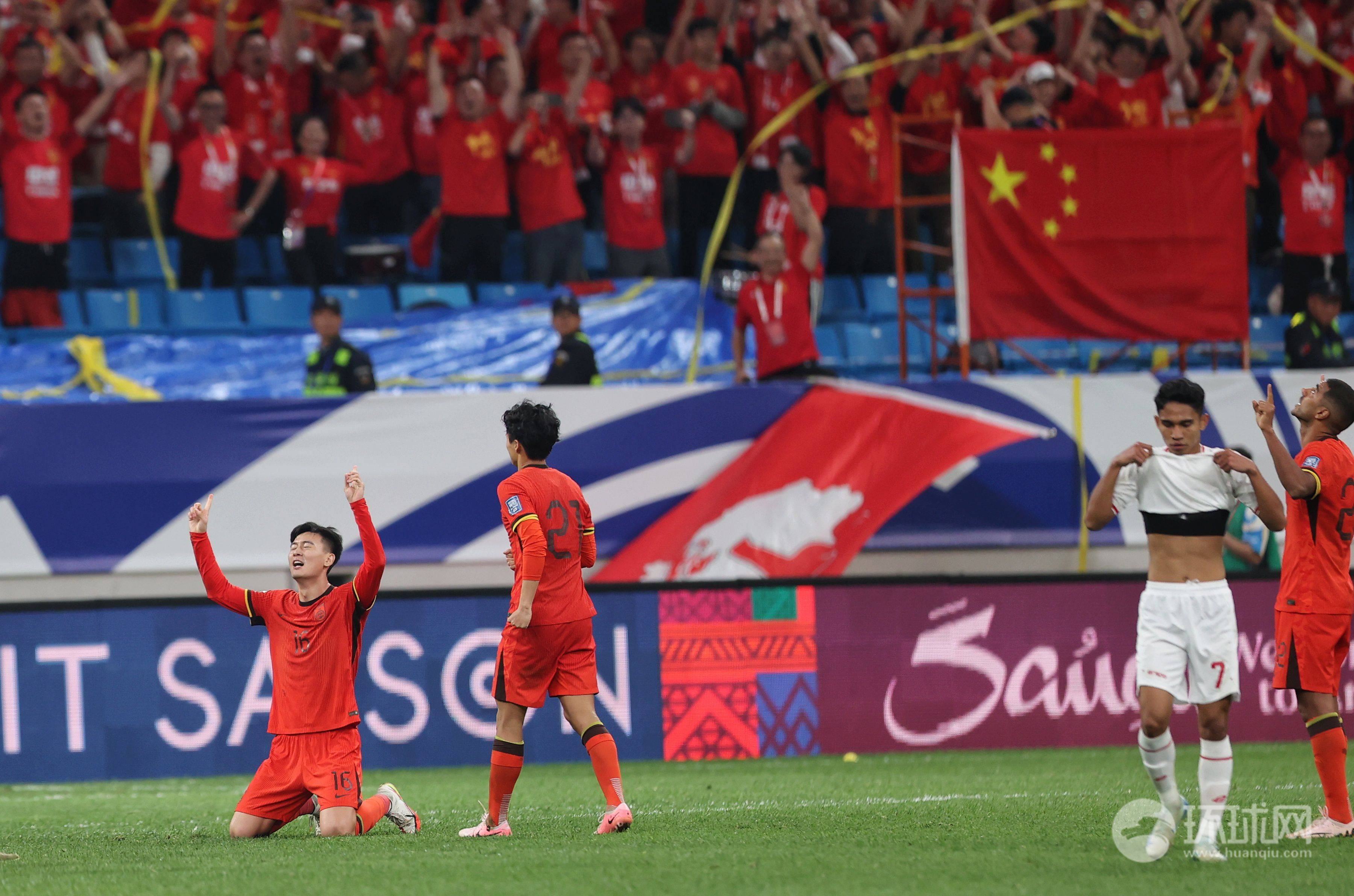 关于国际足球比赛一触即发，强队如虎添翼的信息