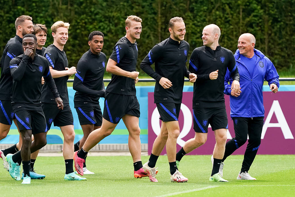 阿尔巴尼亚足球队在国际比赛中打出好局