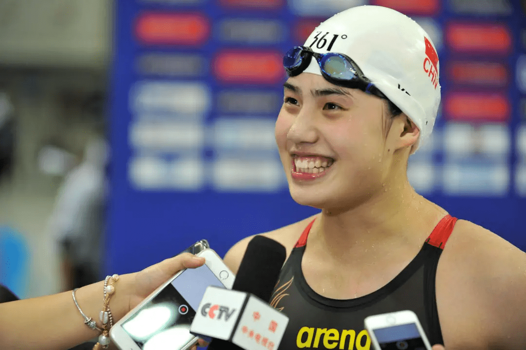 关于法国游泳健将实力出击,夺得首金的信息 关于法国游泳健将实力出击,夺得首金的信息