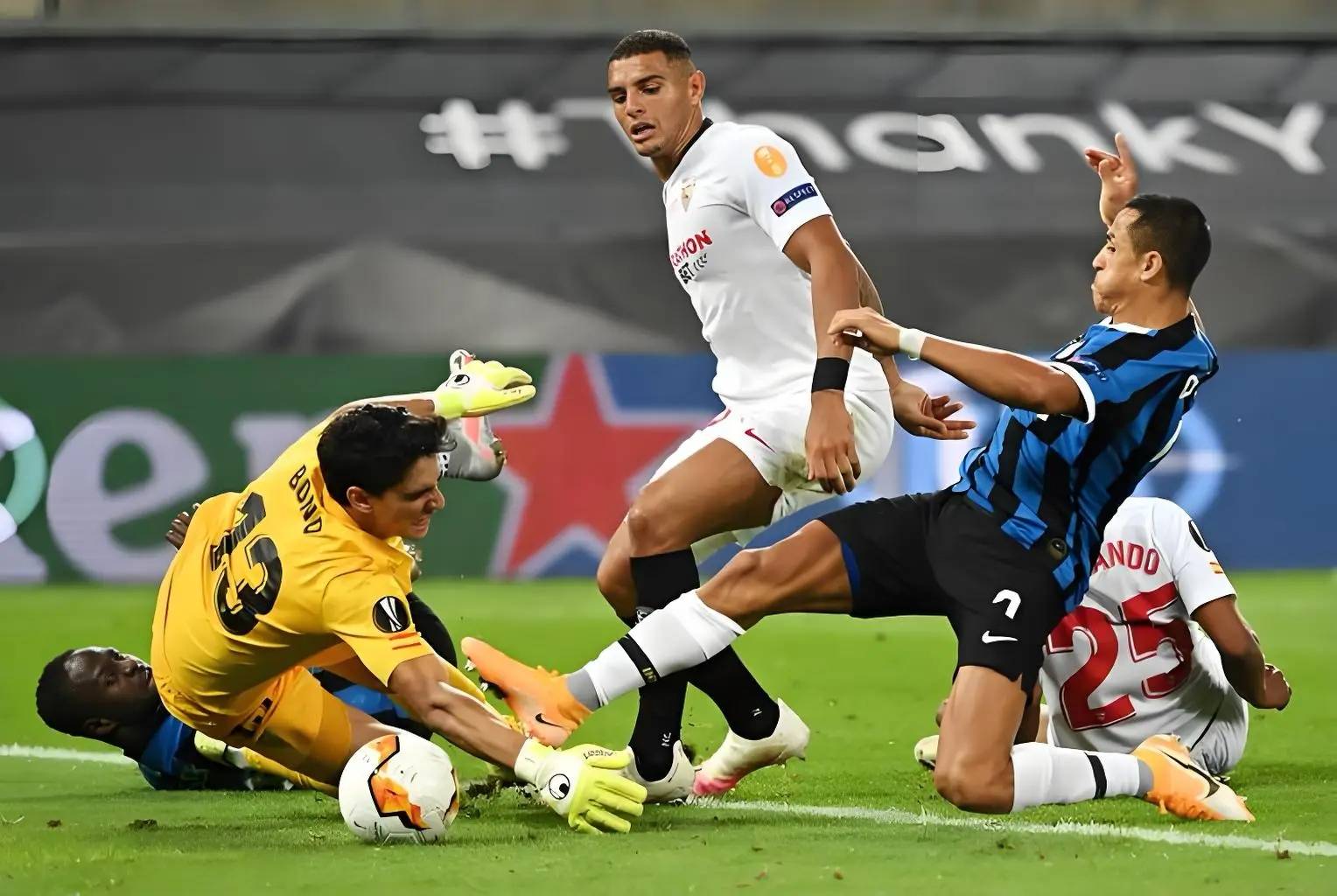 切尔西客场小胜，取得关键三分的简单介绍