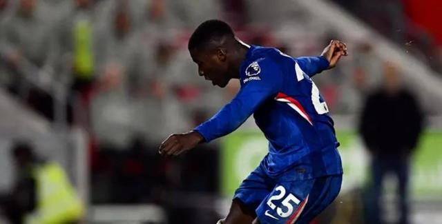 切尔西客场小胜，取得关键三分的简单介绍