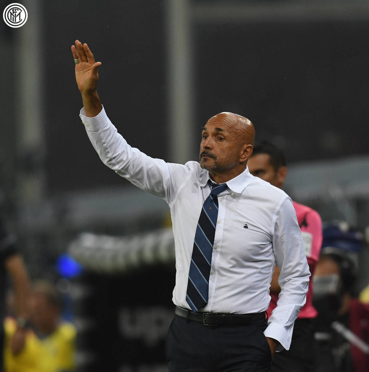 佛罗伦萨击败桑普多利亚，豪取三连胜