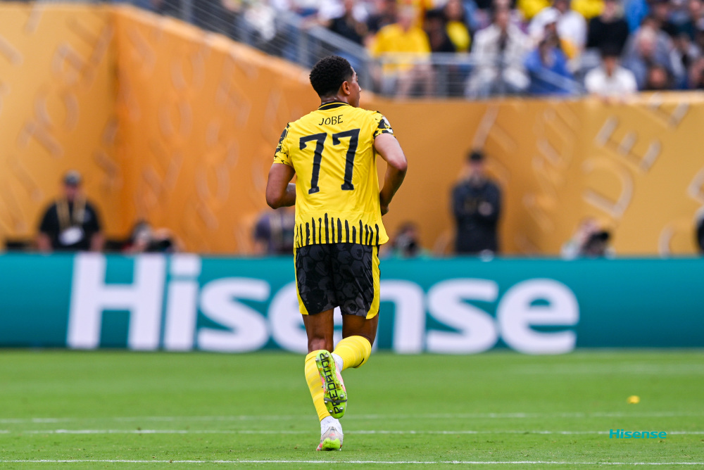 多特蒙德球员上演法甲首秀，期待表现