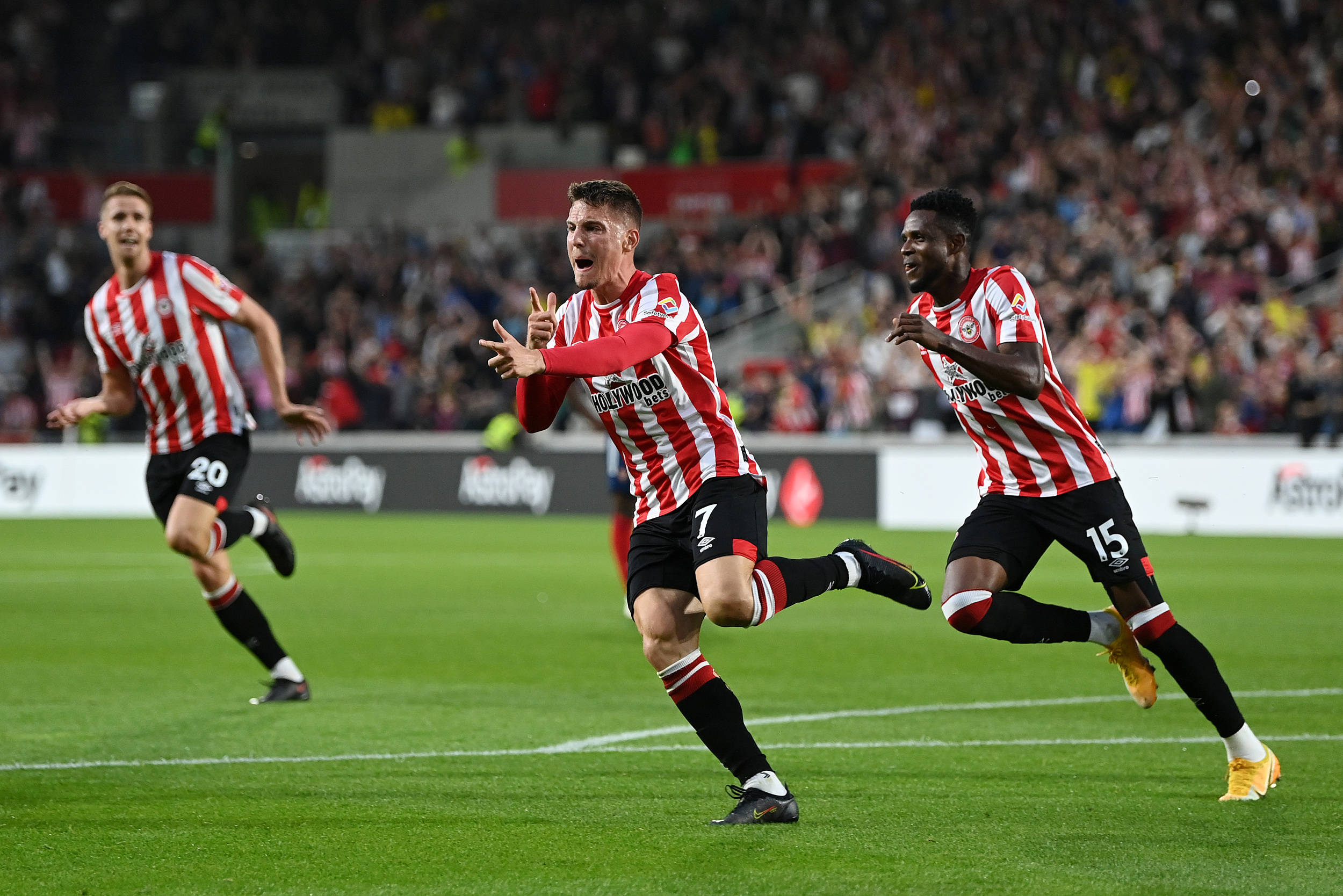 关于智利横扫克罗地亚，哈弗茨扛起全队的信息