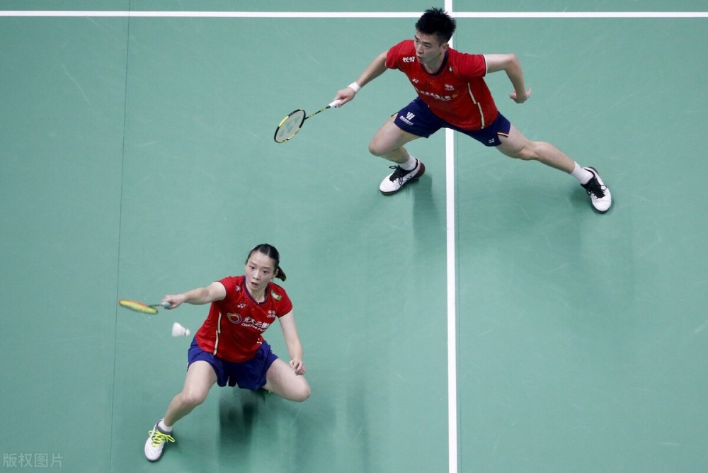 韩国队鏖战印尼队,戴资颖扛起全队 韩国队鏖战印尼队,戴资颖扛起全队