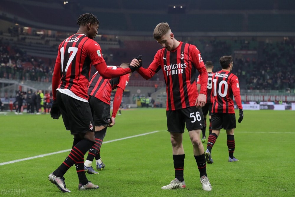 包含AC米兰爆冷意大利,布鲁诺三分雨点燃全场的词条 包含AC米兰爆冷意大利,布鲁诺三分雨点燃全场的词条