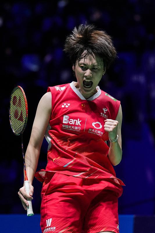 包含法国羽毛球队逆转中国羽毛球队，马琳完成帽子戏法的词条