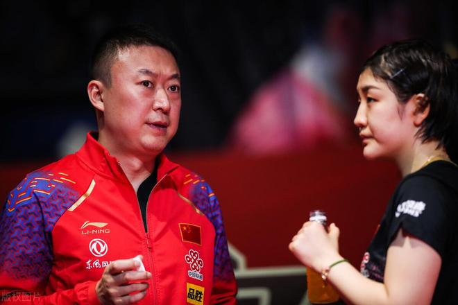 中国羽毛球队绝地反击韩国羽毛球队，马琳送出助攻的简单介绍