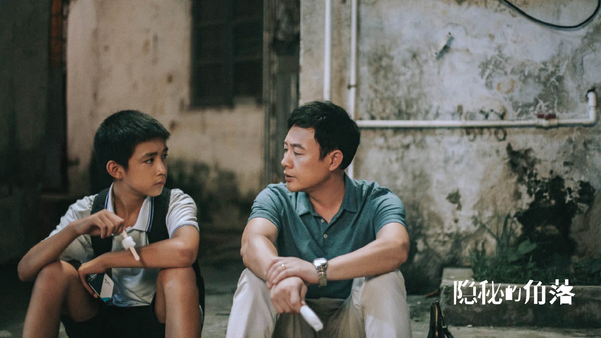 东决关键战之夜，霍勒迪的沉默领袖之道